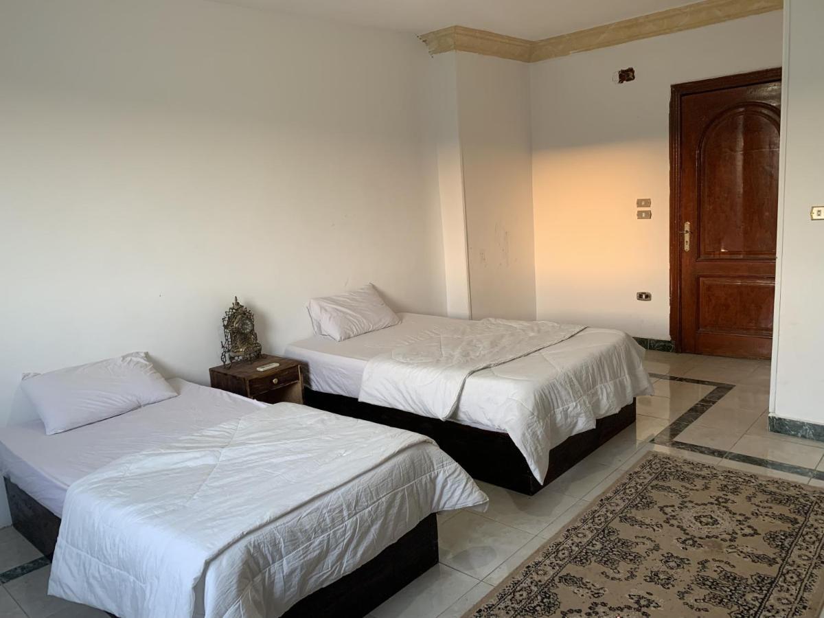 King Khufu Pyramids View Hotel Kafrat al Jabal Экстерьер фото
