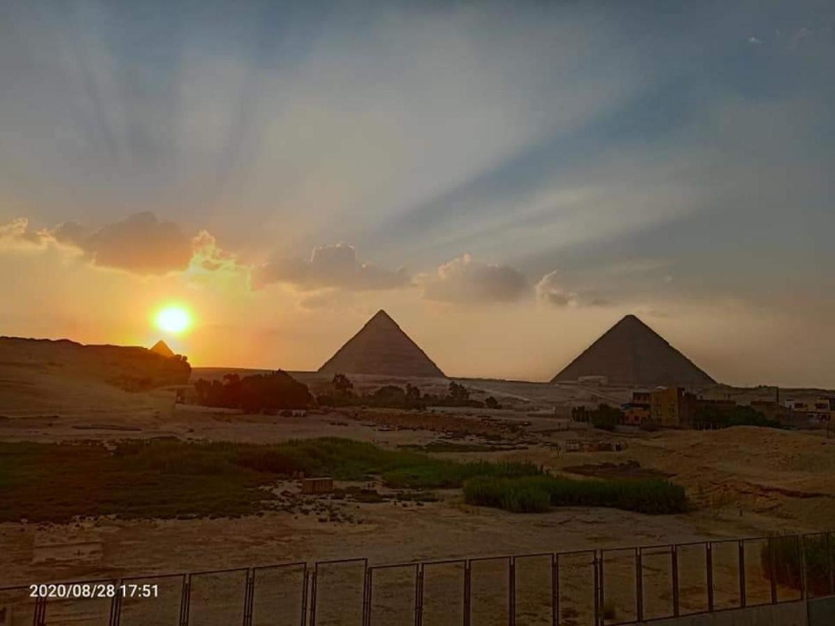 King Khufu Pyramids View Hotel Kafrat al Jabal Экстерьер фото